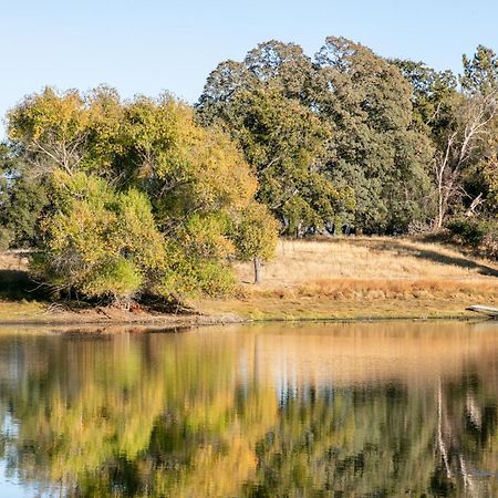 Rolling Oaks Ranch - 200 Acres Of Lakeside Beauty & Countryside Serenity Mariposa Luaran gambar